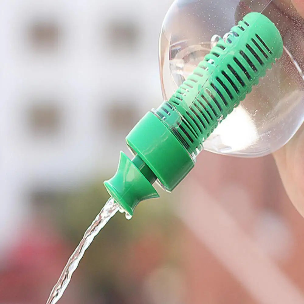 550ML Filtered Water Bottle — Built-In Carbon Filter